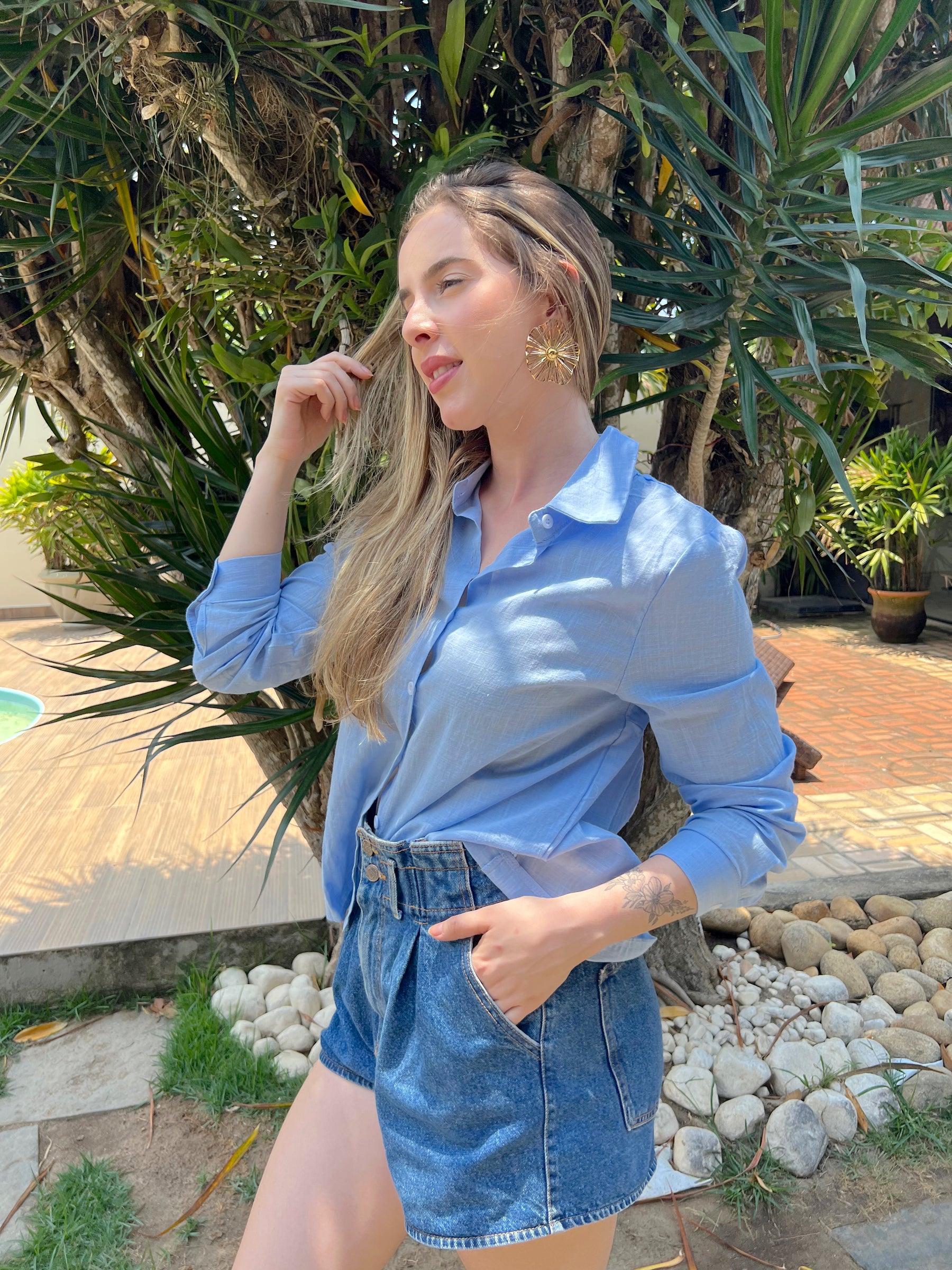 Compre 1 Leve 2 Blusa de Linho AMIE